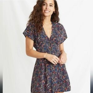 Marine Layer Women's Camila Mini
Dress - Floral Print Size M $128